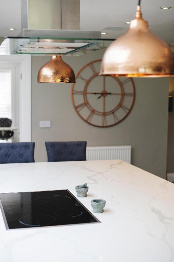 Large Country House - Hot Tub - Pool Table - Bbq - 5 Bedrooms - Log Burner Three Legged Cross Exteriör bild