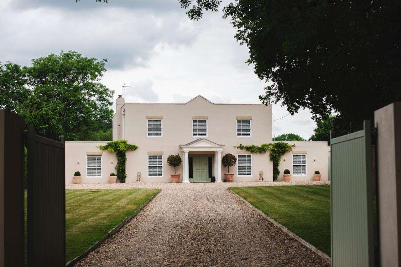 Large Country House - Hot Tub - Pool Table - Bbq - 5 Bedrooms - Log Burner Three Legged Cross Exteriör bild