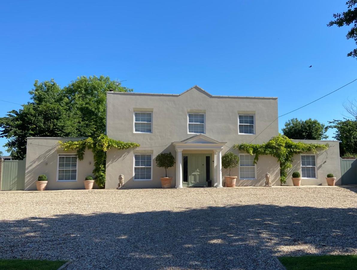 Large Country House - Hot Tub - Pool Table - Bbq - 5 Bedrooms - Log Burner Three Legged Cross Exteriör bild